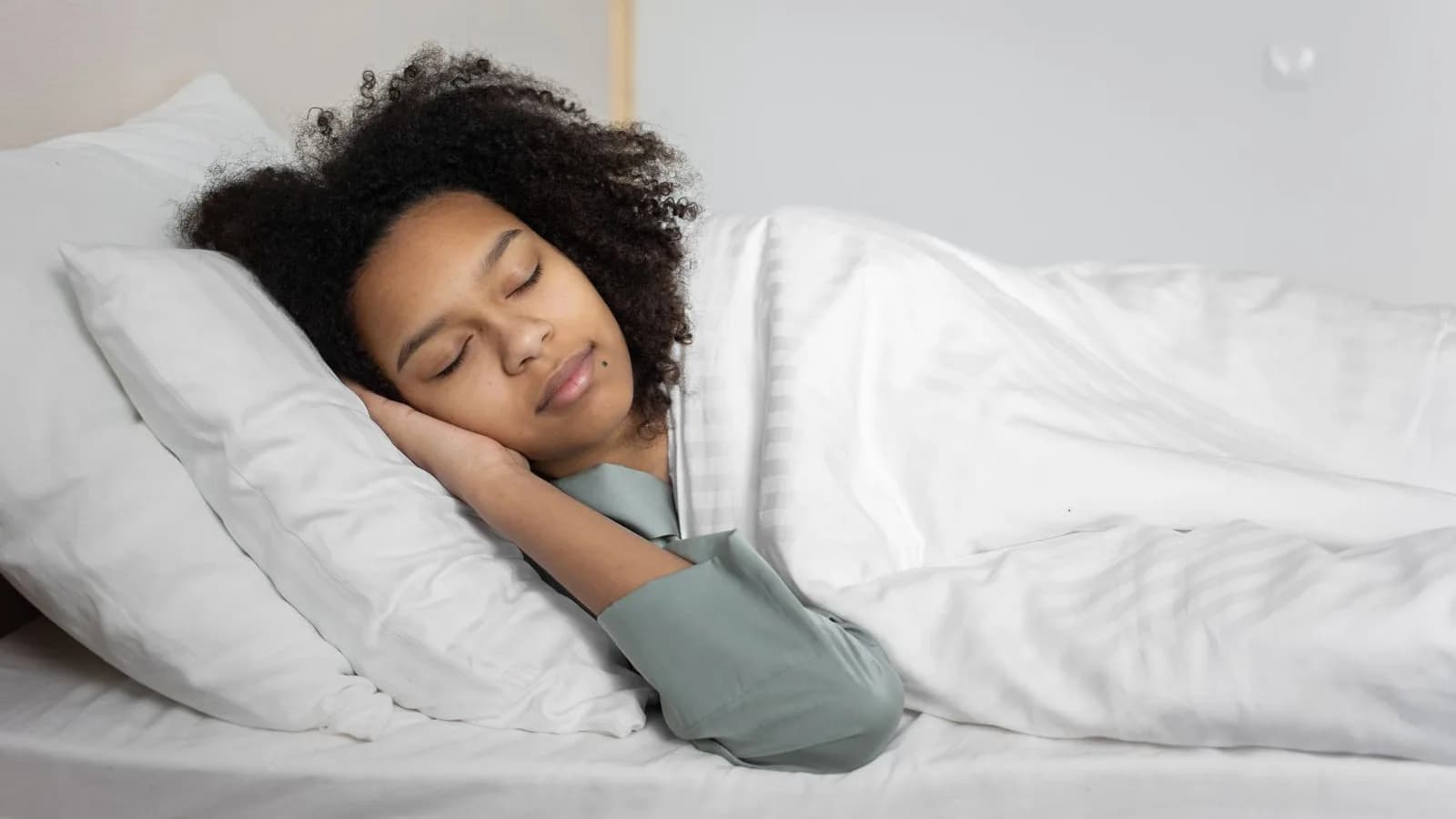 Endlich besser einschlafen: 8 Tipps für erholsame Nächte